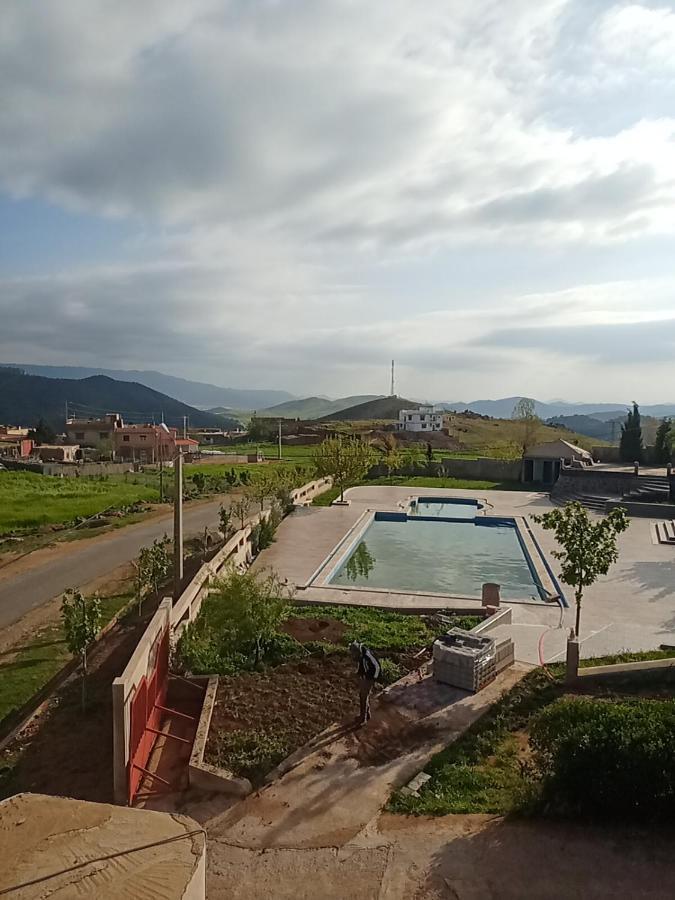 Tamanoucht Hotel Ifrane  Ngoại thất bức ảnh